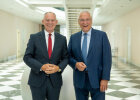 Bayerns Innenminister Joachim Herrmann mit dem österreichischen Bundesminister für Inneres, Mag. Gerhard Karner