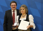 Ordensaushändigung am 23. Januar 2013 - Verdienstkreuz am Bande an Anne Attenberger